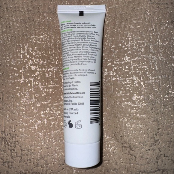 GOLDFADEN MD
PROBLEM
SOLUTION
BRIGHT EYES
DARK CIRCLE RADIANCE CONCENTRATE, NEW - Picture 2 of 6